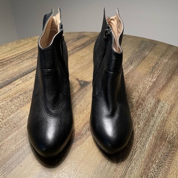 MOJO MOXY Leather High Heeled Booties Size 9M - Picture 12 of 13